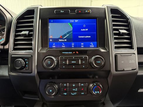 Used 2020 Ford F150 XLT w/ Equipment Group 302A Luxury AWD/4WD image 22