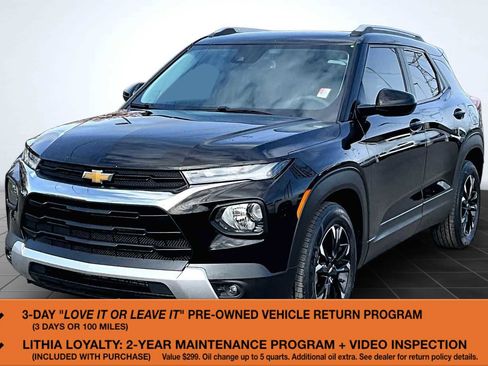 Used 2023 Chevrolet TrailBlazer LT w/ Convenience Package FWD image 1