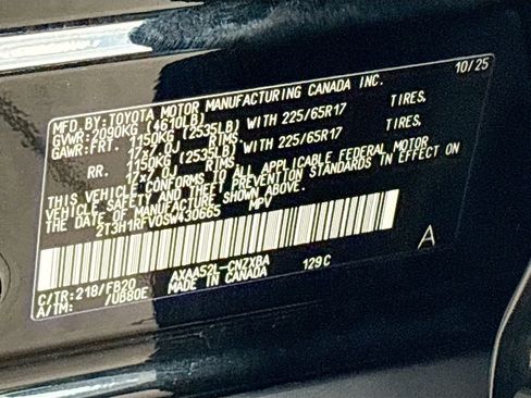 Certified 2025 Toyota RAV4 LE FWD image 34