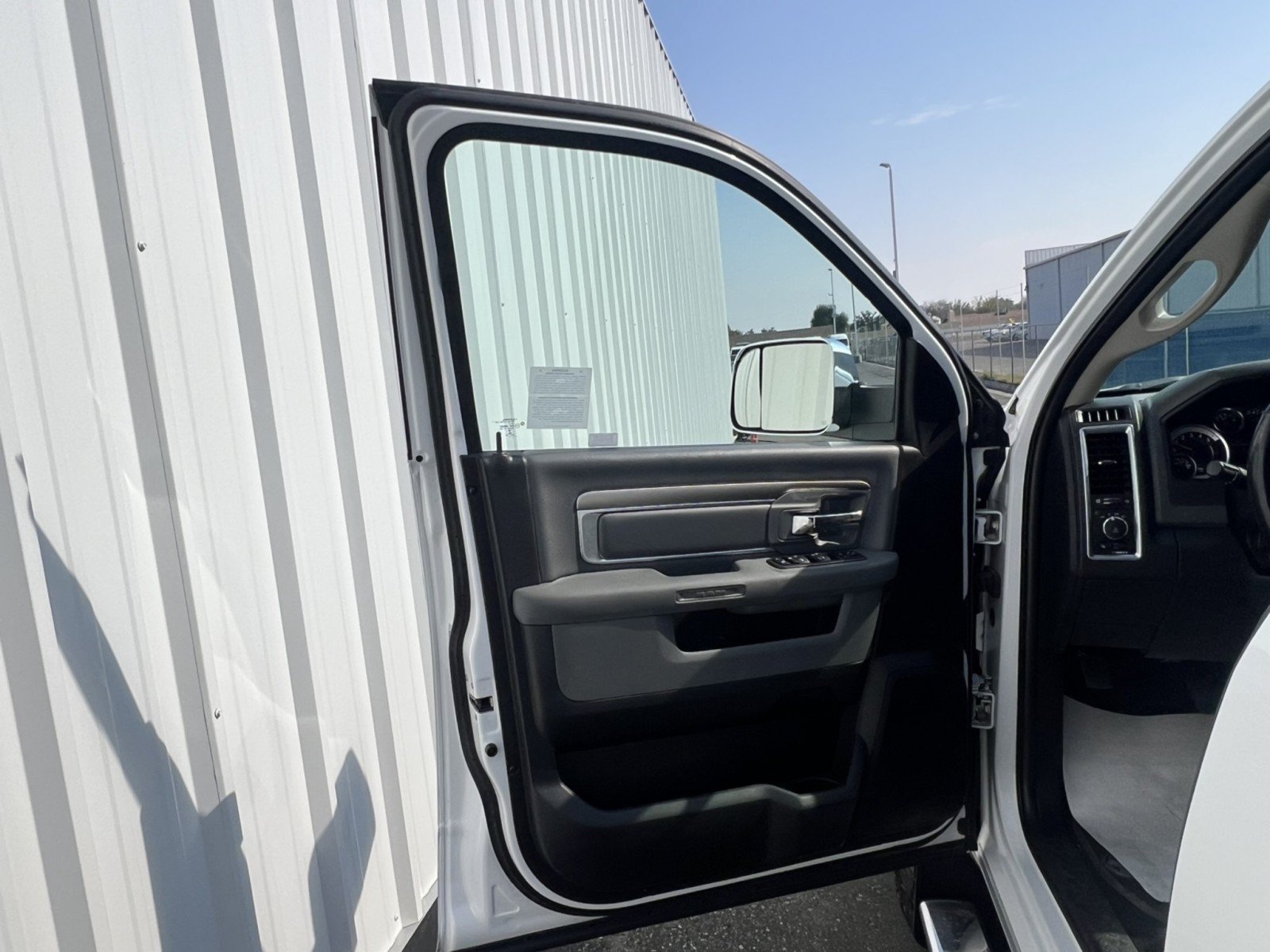 Used 2018 RAM 2500 Big Horn w/ Harvest Edition AWD/4WD image 13