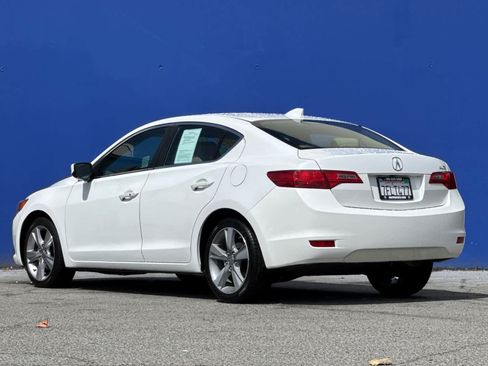 Used 2014 Acura ILX w/ Technology Package FWD image 5