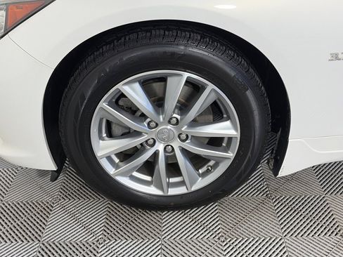 Used 2015 INFINITI Q50 Premium w/ Navigation Package image 8