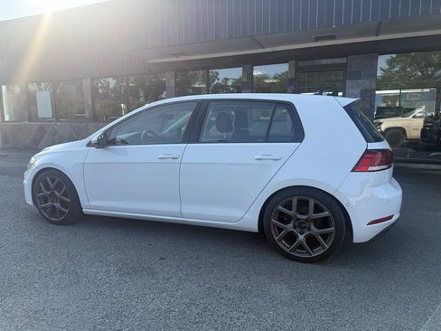 Used 2019 Volkswagen e-Golf SEL Premium FWD image 7