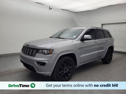 Used 2021 Jeep Grand Cherokee Laredo X RWD image 1