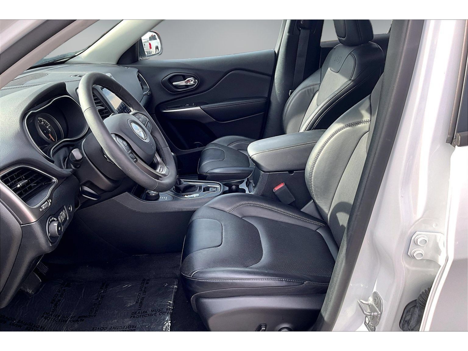 Used 2022 Jeep Cherokee Latitude Lux AWD/4WD image 21