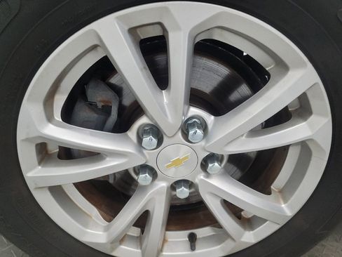 Used 2017 Chevrolet Equinox LT FWD image 31