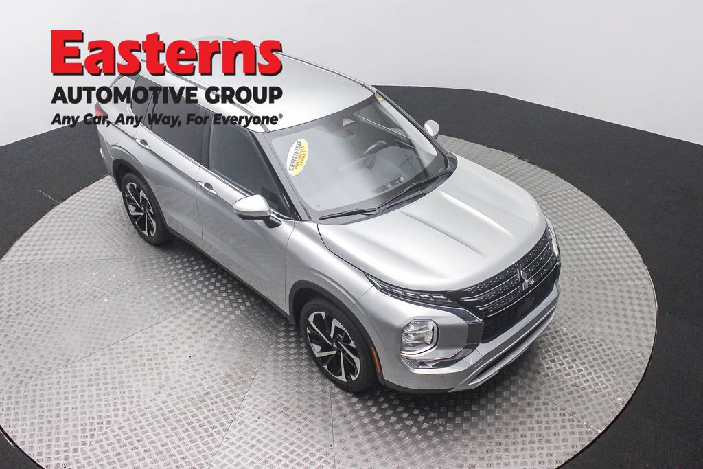Used 2024 Mitsubishi Outlander SE FWD image 4