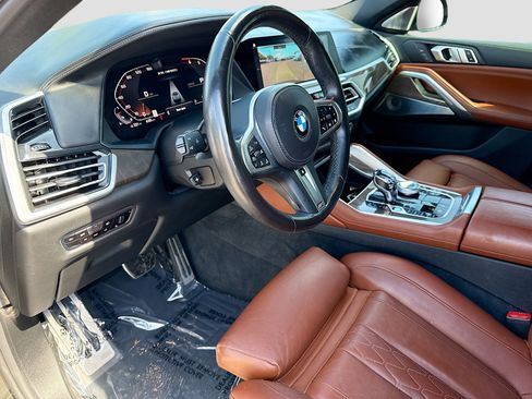 Used 2021 BMW X6 M50i w/ Executive Package AWD/4WD image 26
