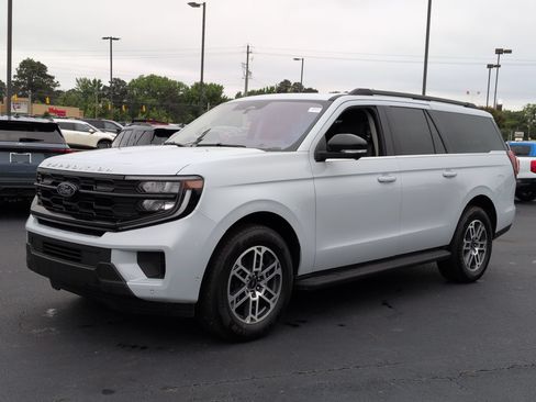 Certified 2025 Ford Expedition Max Active RWD image 8