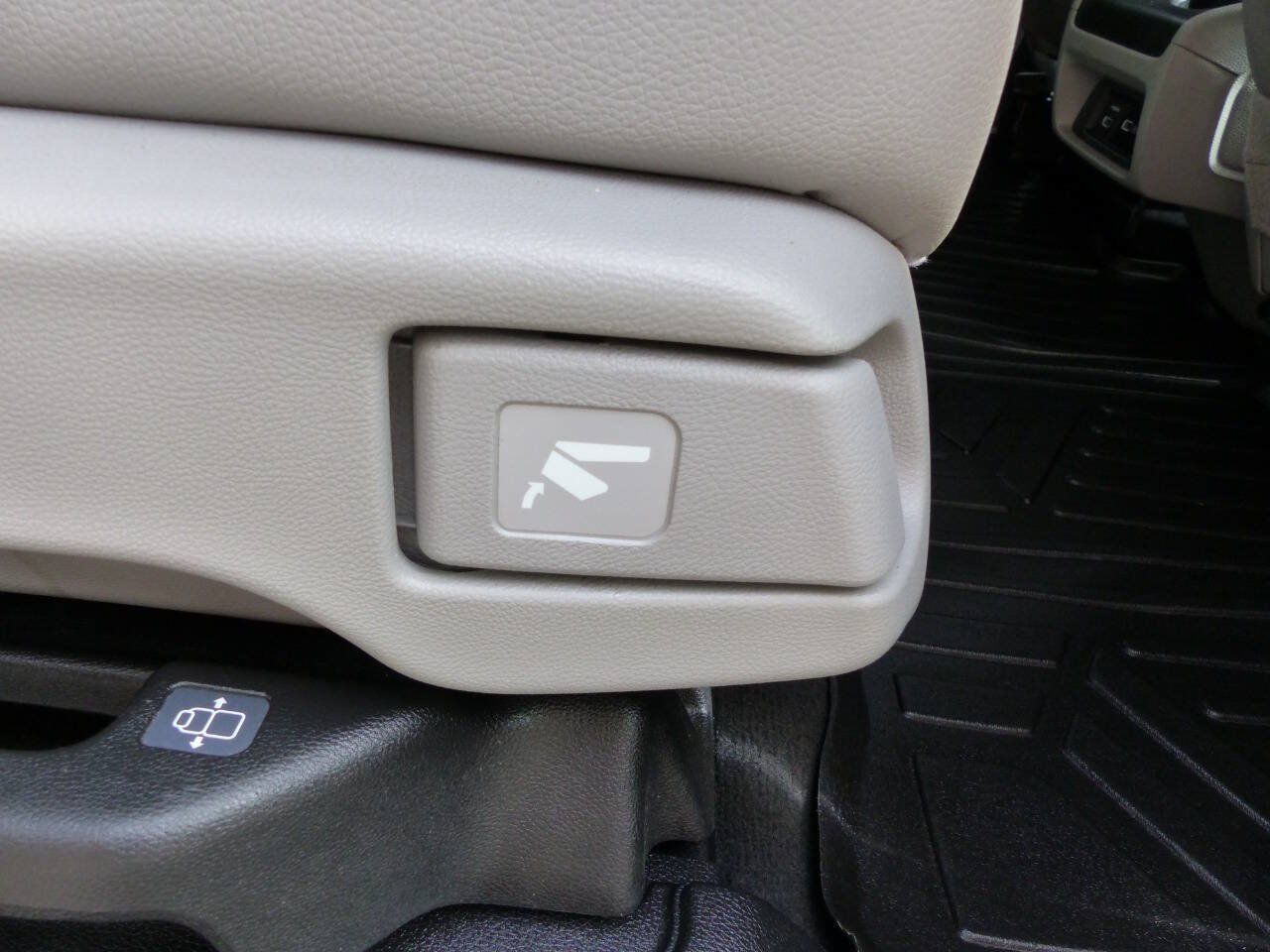 Used 2023 Honda Odyssey Elite image 54