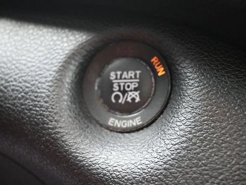 Used 2014 Jeep Cherokee Limited AWD/4WD image 22