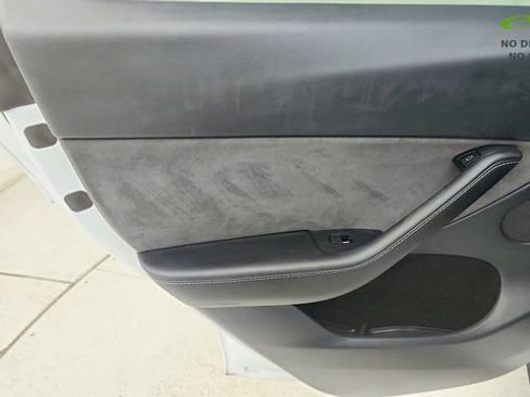 Used 2023 Tesla Model Y Performance AWD/4WD image 44