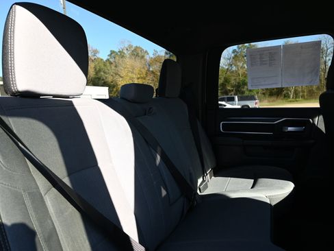 Used 2024 RAM 2500 Big Horn image 21