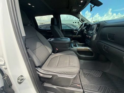 Used 2020 Chevrolet Silverado 1500 RST AWD/4WD image 14
