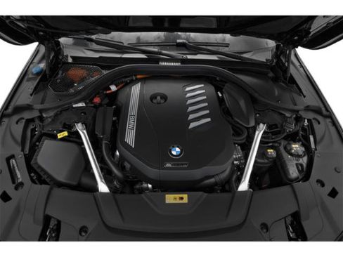 Used 2020 BMW 745e xDrive AWD/4WD image 15