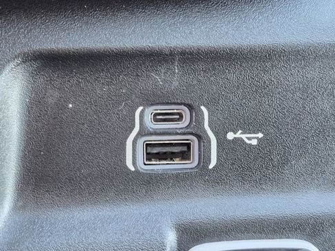 Used 2024 RAM ProMaster 3500 FWD image 18