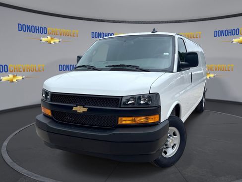 New 2025 Chevrolet Express 2500 Extended w/ Driver Convenience Package image 4