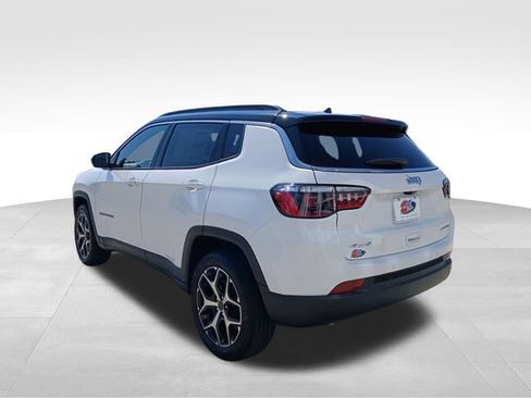 New 2026 Jeep Compass Limited AWD/4WD image 3