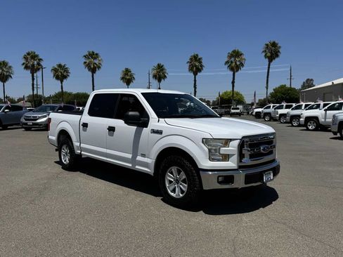 Used 2015 Ford F150 XLT RWD image 2