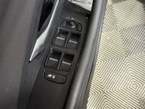 Used 2018 Jaguar E-PACE SE AWD/4WD image 27