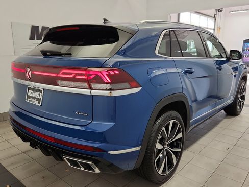 New 2026 Volkswagen Atlas Cross Sport SEL Premium R-Line image 4