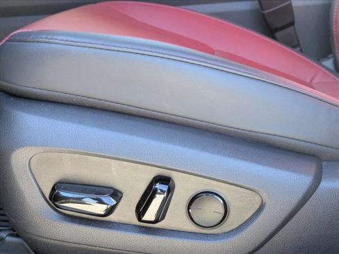 Used 2025 Lexus NX 250 FWD w/ Accessory Package (Z1) image 4