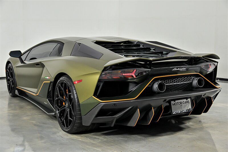 Used 2022 Lamborghini Aventador LP 780-4 Ultimae AWD/4WD image 10
