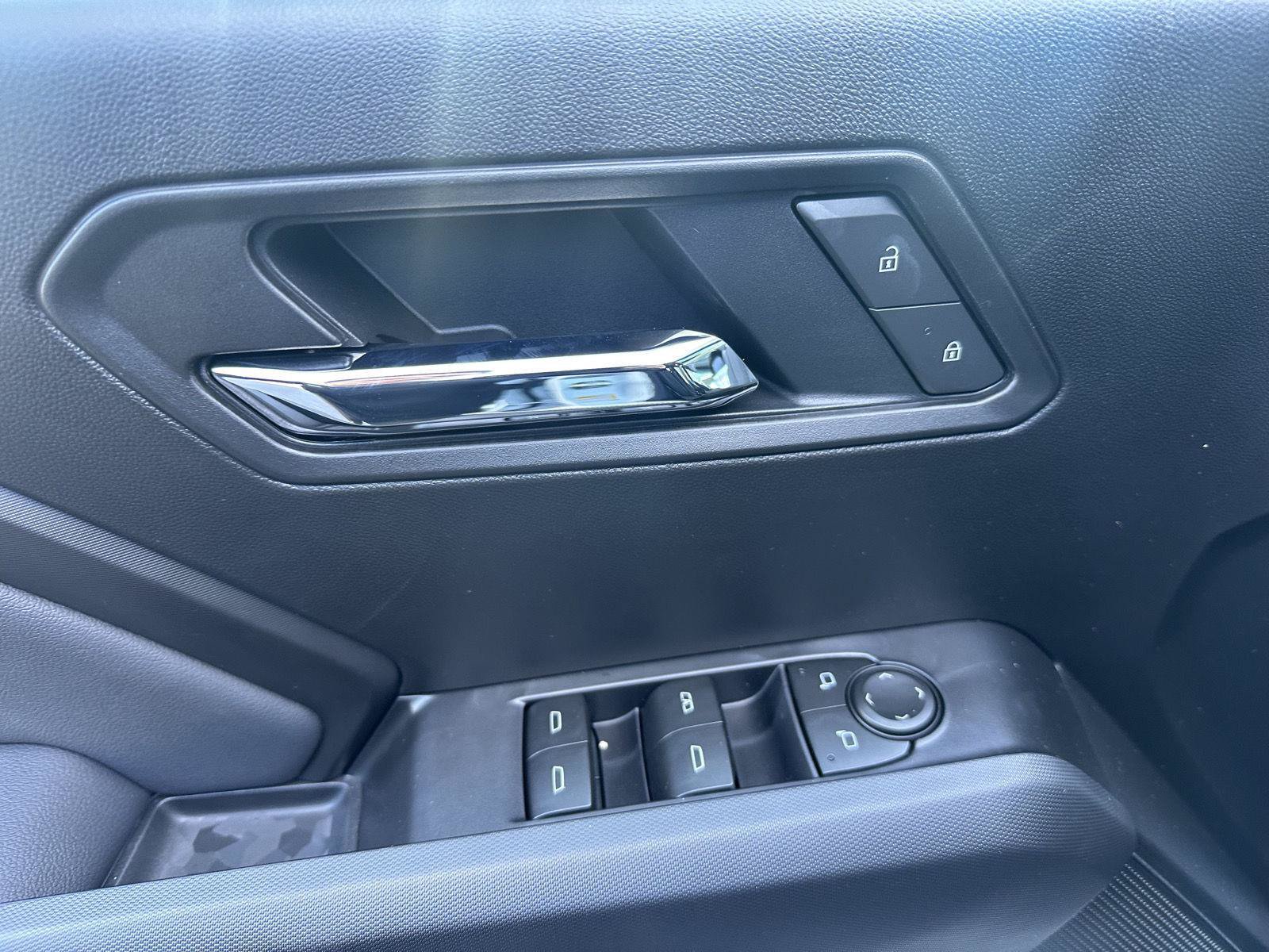New 2026 Chevrolet Colorado LT RWD image 25