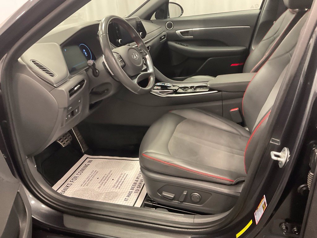 Used 2020 Hyundai Sonata SEL Plus FWD image 4