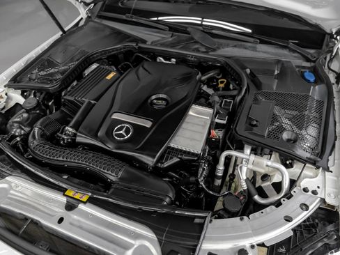 Used 2018 Mercedes-Benz C 300 Sedan image 48