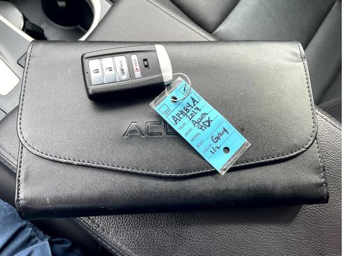 Used 2017 Acura RDX AWD w/ Technology Package image 22