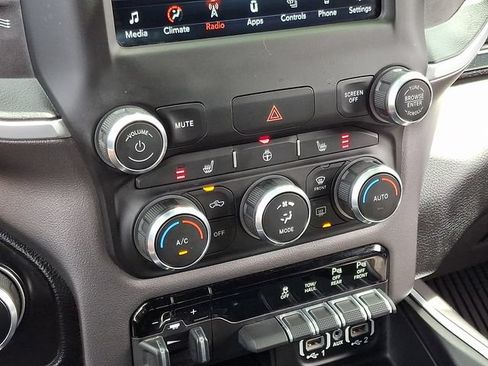 Used 2021 RAM 1500 Big Horn AWD/4WD image 15