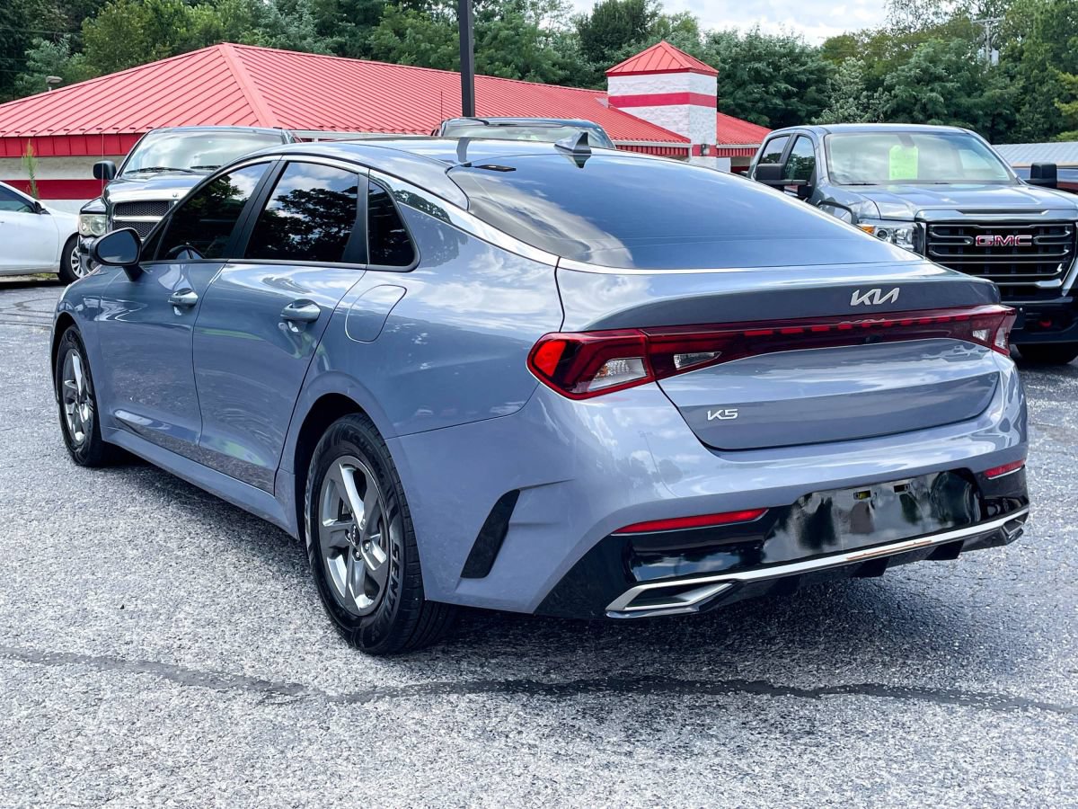 Used 2023 Kia K5 LXS FWD image 5
