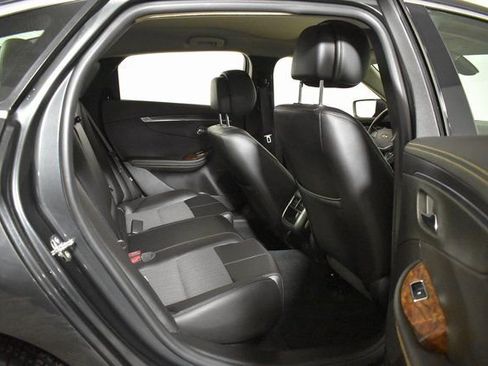 Used 2014 Chevrolet Impala LT image 25