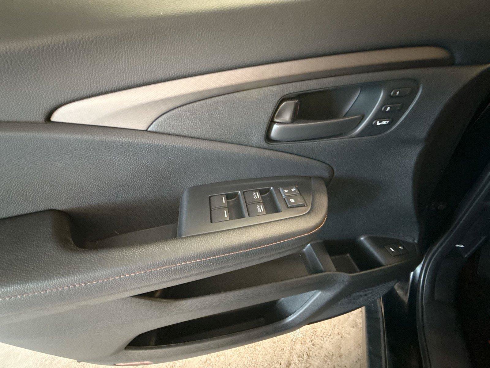 Used 2022 Honda Passport TrailSport image 15