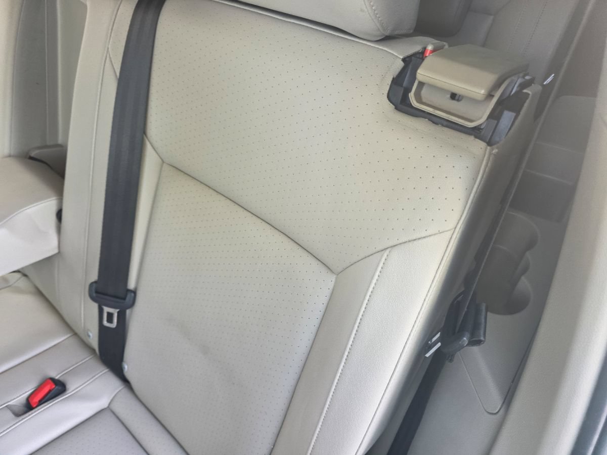 Used 2018 Volkswagen Atlas SE FWD image 38