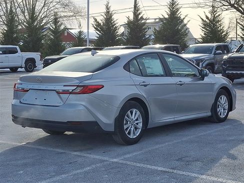 New 2026 Toyota Camry LE image 6