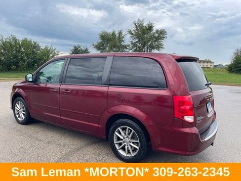 Used 2017 Dodge Grand Caravan SE FWD image 4