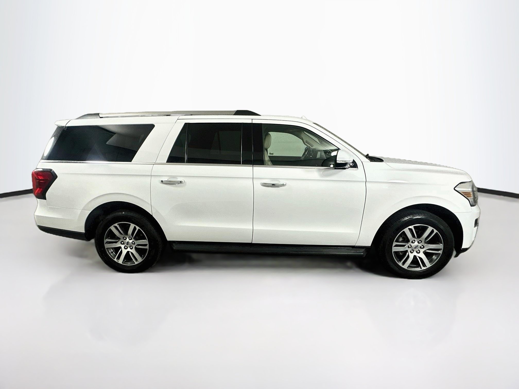 Used 2024 Ford Expedition Max Limited RWD image 10