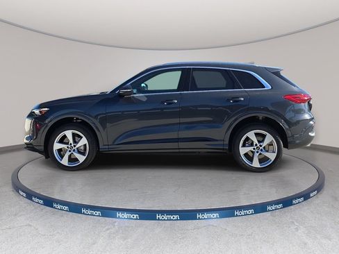 Certified 2025 Audi Q5 Premium Plus w/ Premium Plus AWD/4WD image 9
