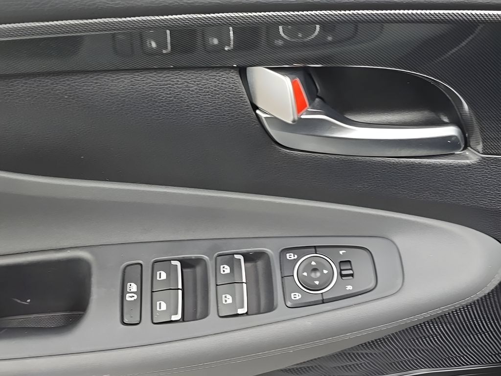 Certified 2023 Hyundai Santa Fe SEL AWD/4WD image 11