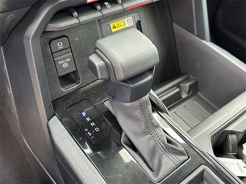 New 2026 Toyota Tundra SR image 20