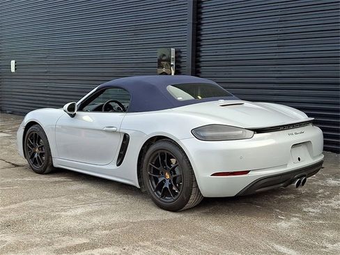 Used 2024 Porsche 718 Boxster image 35