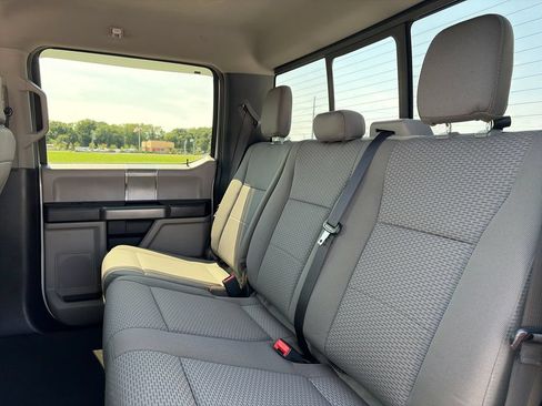 Used 2020 Ford F250 XLT w/ XLT Premium Package AWD/4WD image 33
