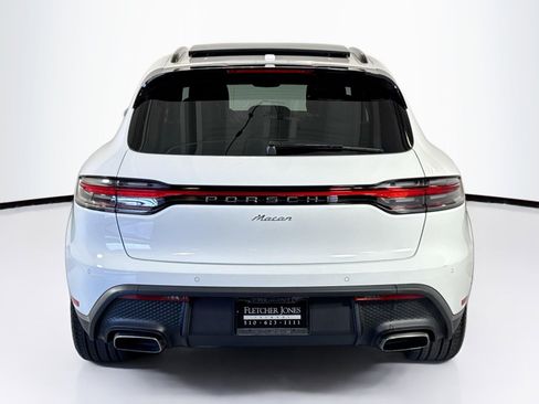 Used 2025 Porsche Macan image 10