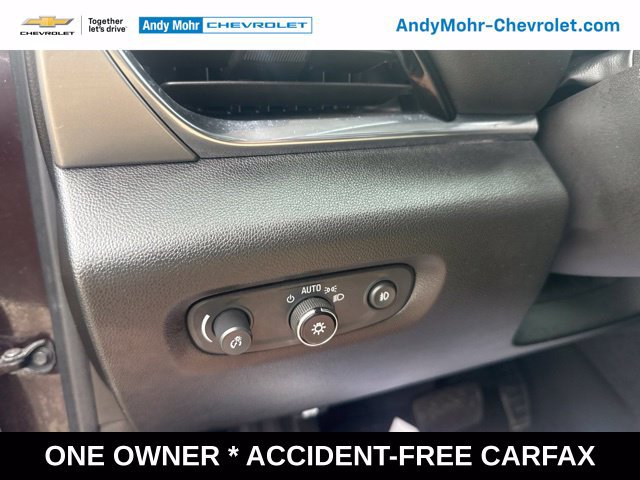 Used 2021 Chevrolet Traverse LT FWD image 32