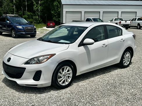 Used 2013 MAZDA MAZDA3 i Touring FWD image 3