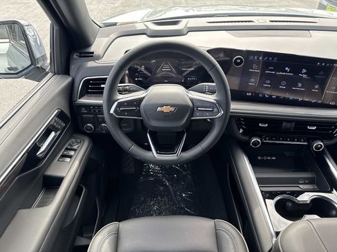 New 2026 Chevrolet Tahoe Premier image 9