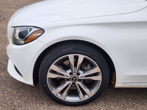 Used 2018 Mercedes-Benz C 300 4MATIC Sedan image 6