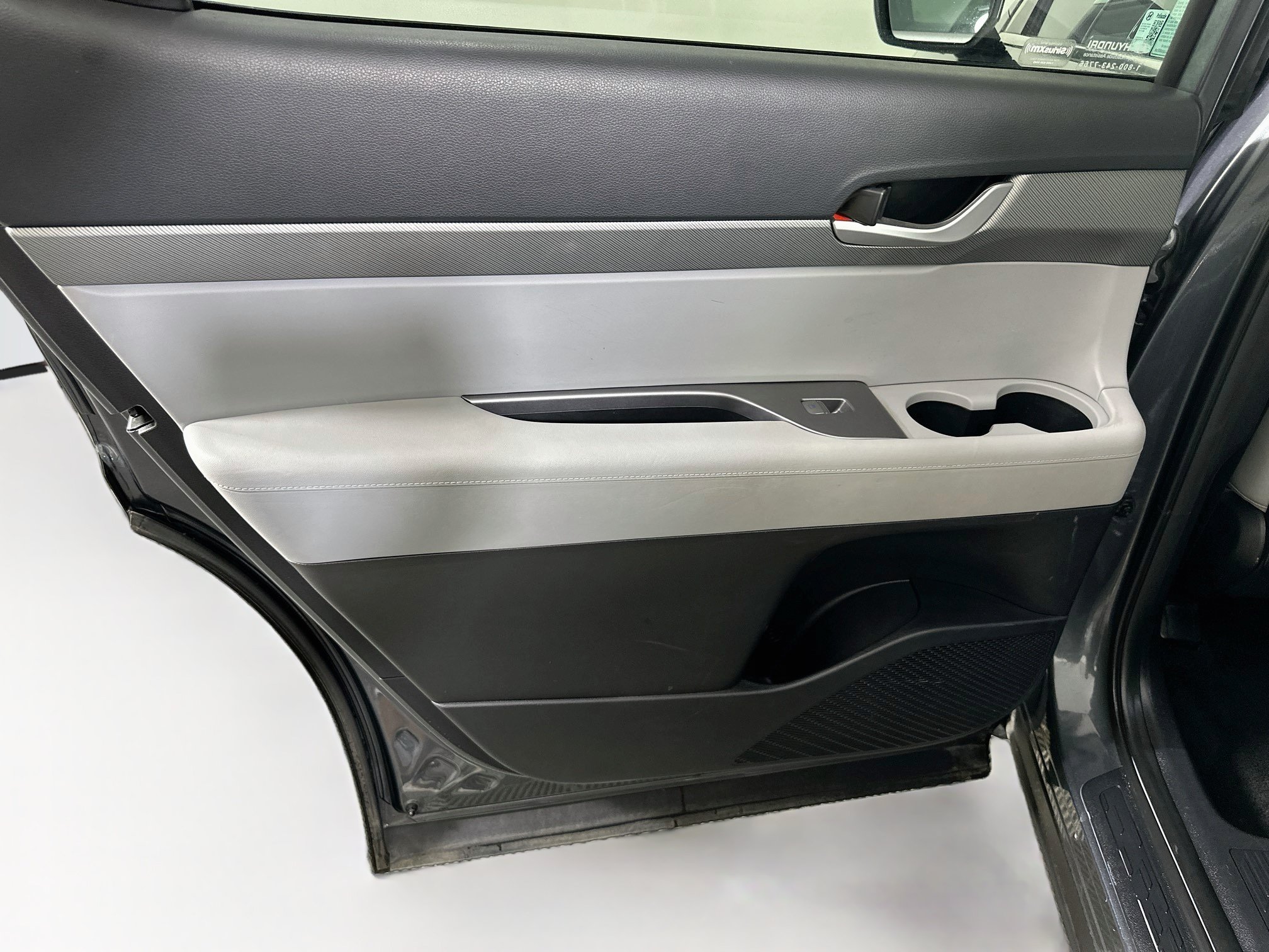 Used 2025 Hyundai Palisade SEL FWD image 26